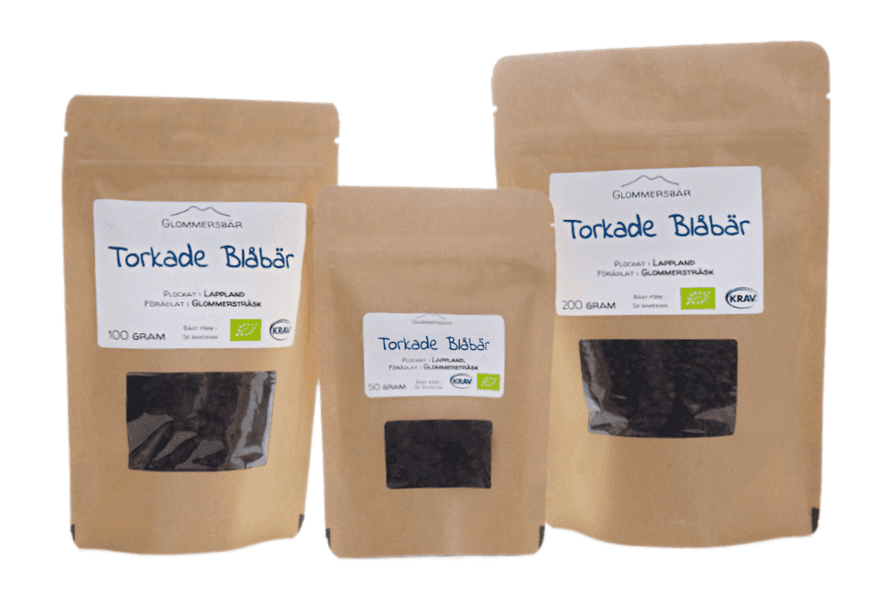 Torkade blåbär förpackade i brun pappersförpackning